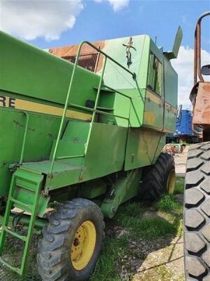 John Deere 1075 Combine - 5