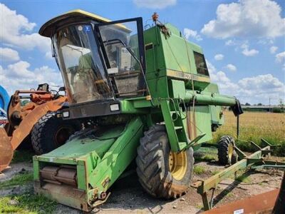 John Deere 1075 Combine - 13