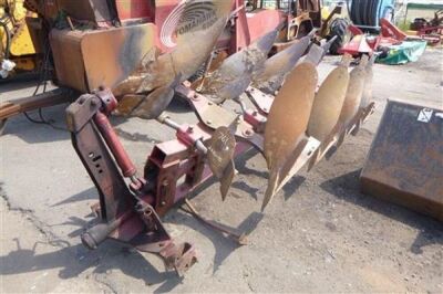 4 Furrow Reversible Plough