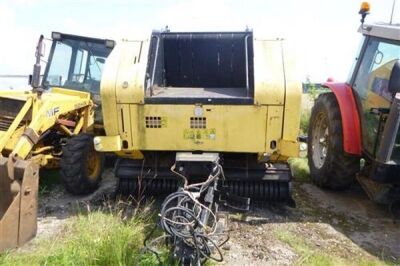 2007 New Holland BR740A Round Baler - 2