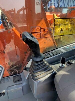 2016 Doosan DX140LCR-3 Excavator - 16