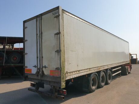 2000 Montracon Triaxle Box Trailer