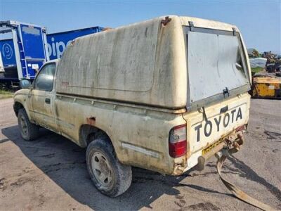 Toyota Hilux 2.4TD Pickup - 4